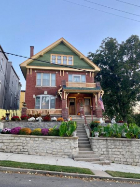 The Edmond an 1887 Arts & Crafts gem
